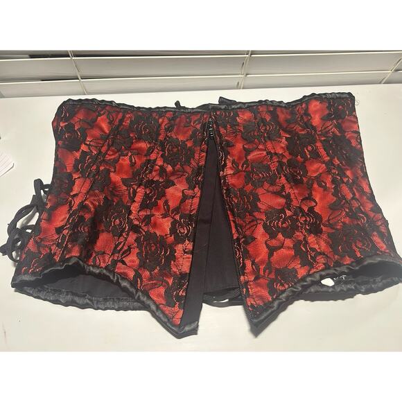 Lavish by Daisy Corsets Corset in Red Black2xxl - Picture 4 of 7